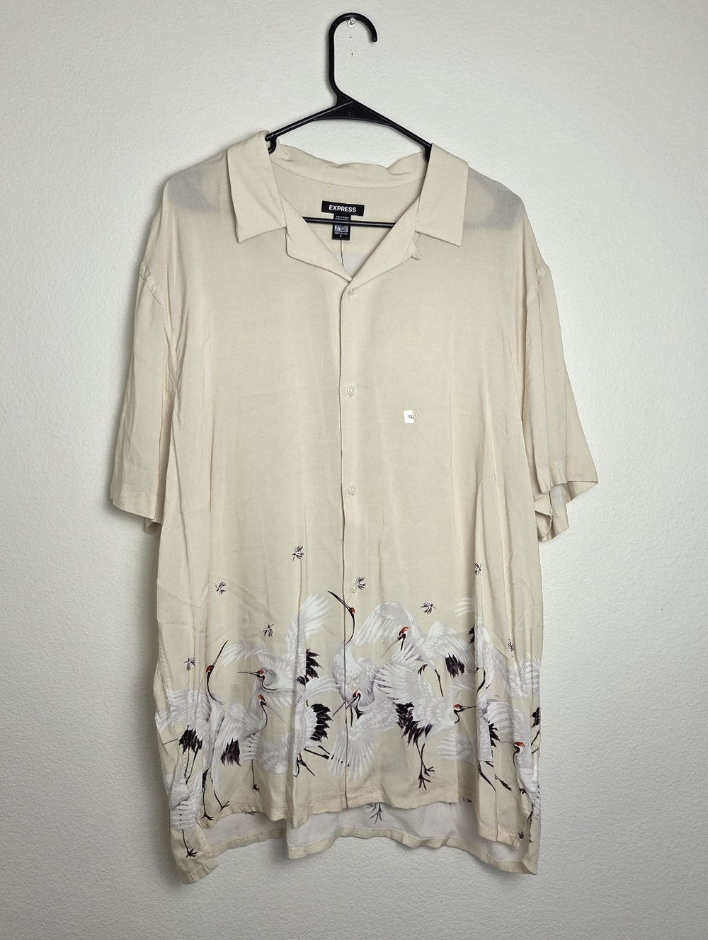 Express Cream Short Sleeve Crane Print Button-Up Shirt Size XL
